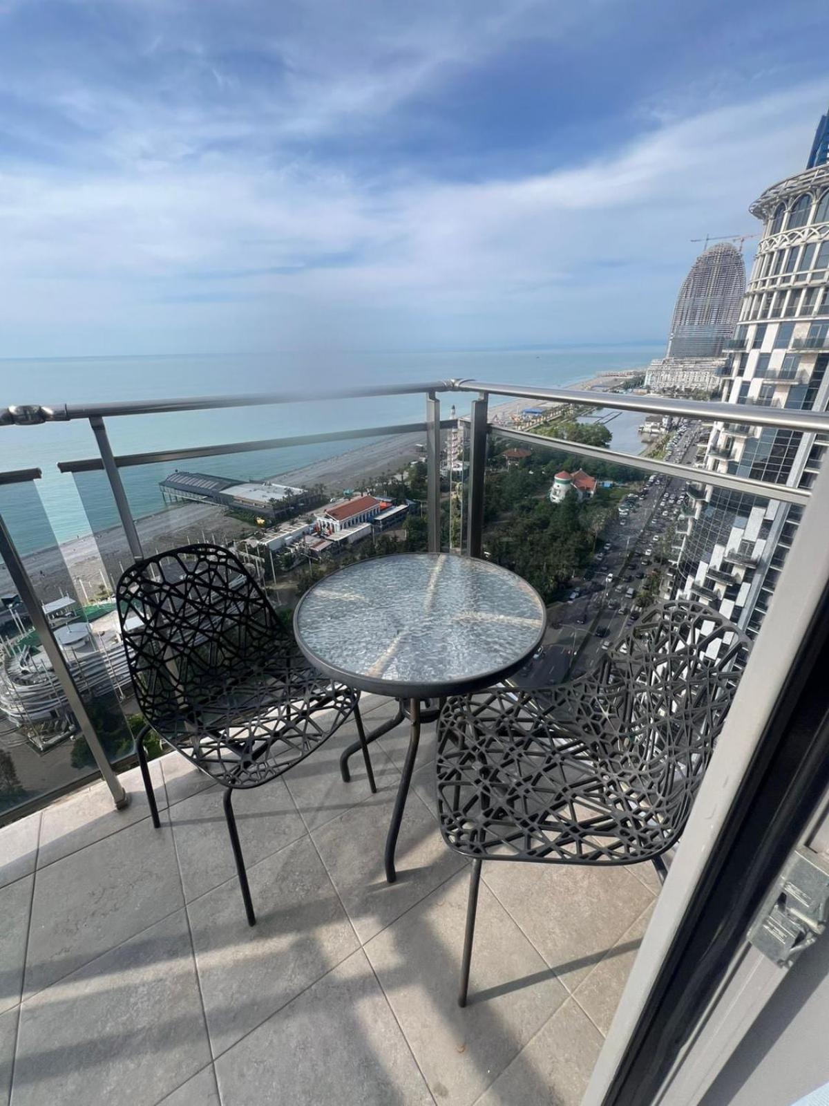 Seaview Panoramic Apartments Orbi Sea Towers Batumi Exterior photo