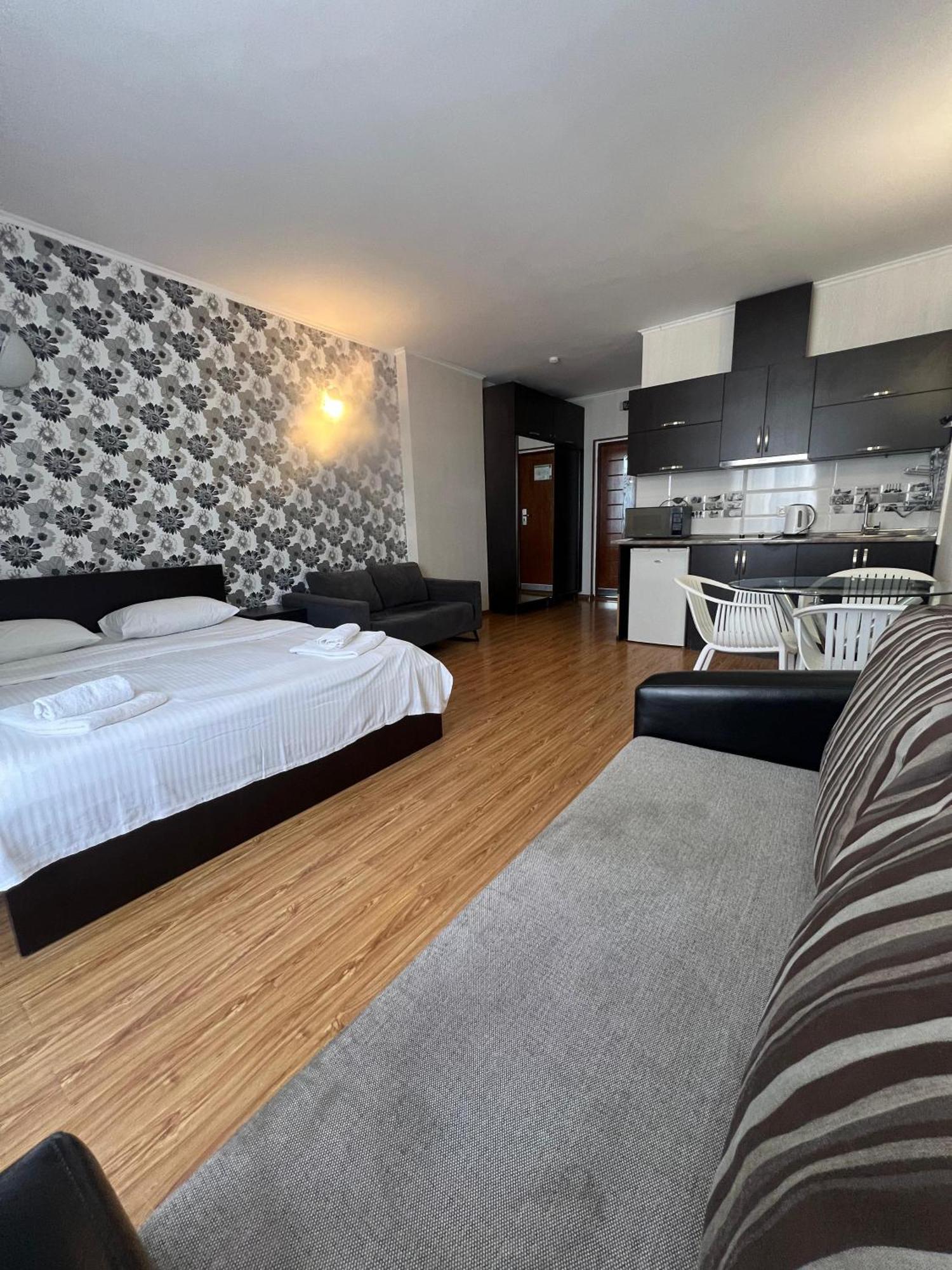 Seaview Panoramic Apartments Orbi Sea Towers Batumi Exterior photo