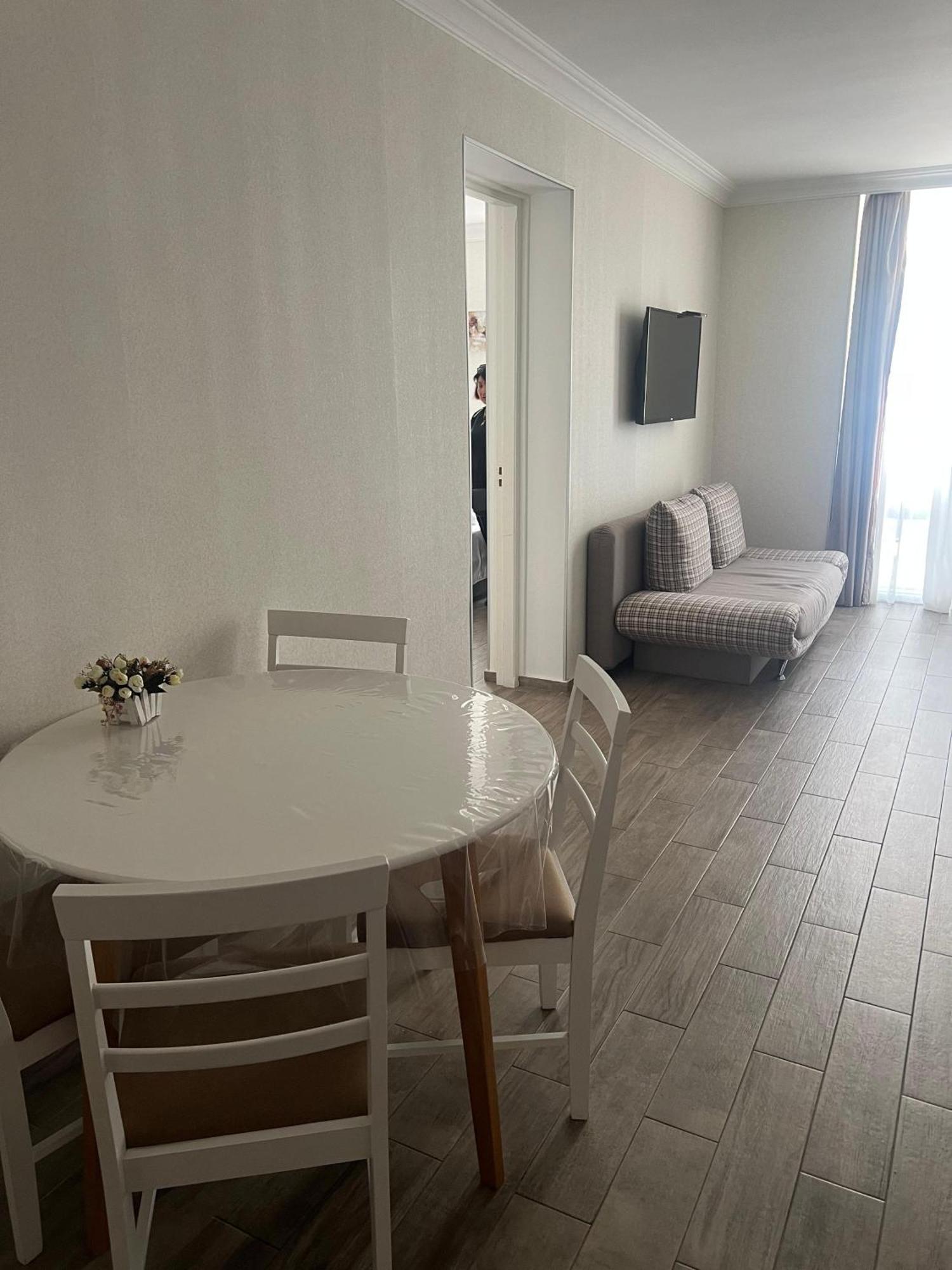 Seaview Panoramic Apartments Orbi Sea Towers Batumi Exterior photo