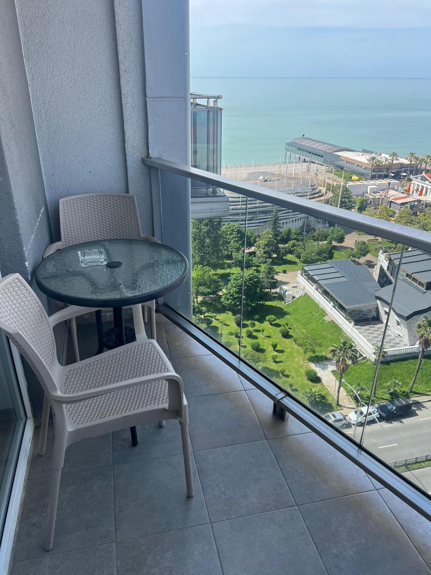 Seaview Panoramic Apartments Orbi Sea Towers Batumi Exterior photo