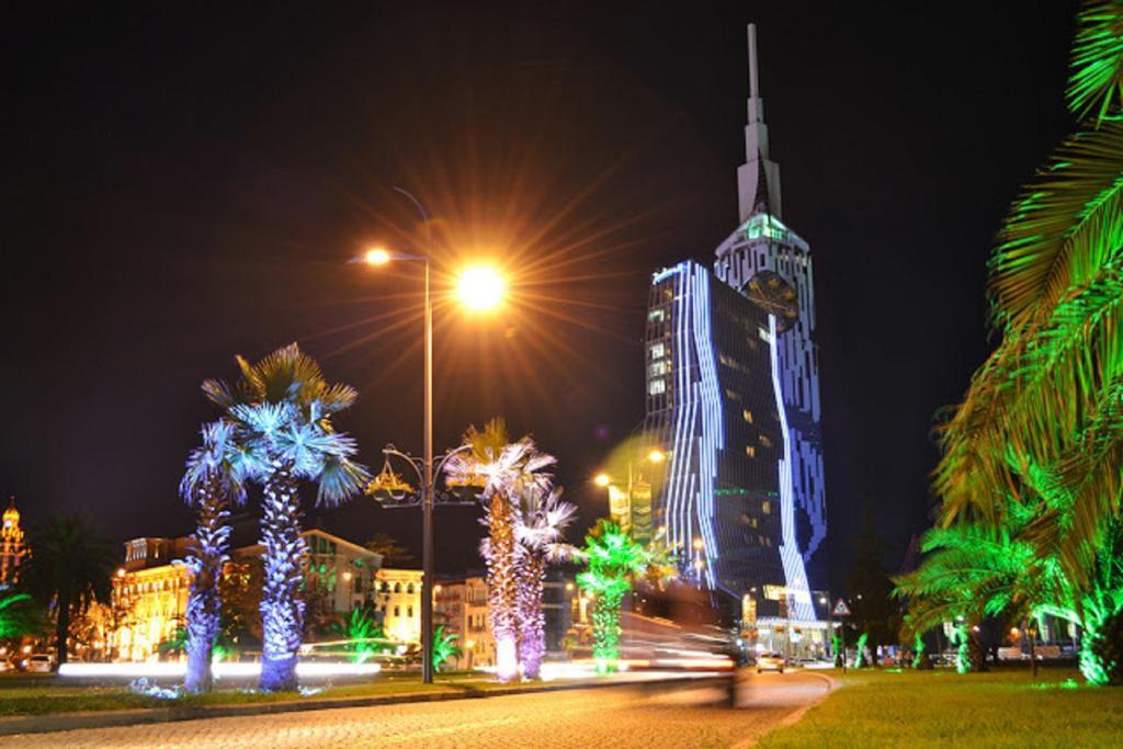 Seaview Panoramic Apartments Orbi Sea Towers Batumi Exterior photo